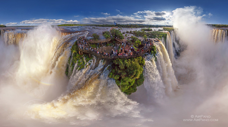Iguasu Falls, Argentina-Brazil Iguasu Falls, Argentina-Brazil