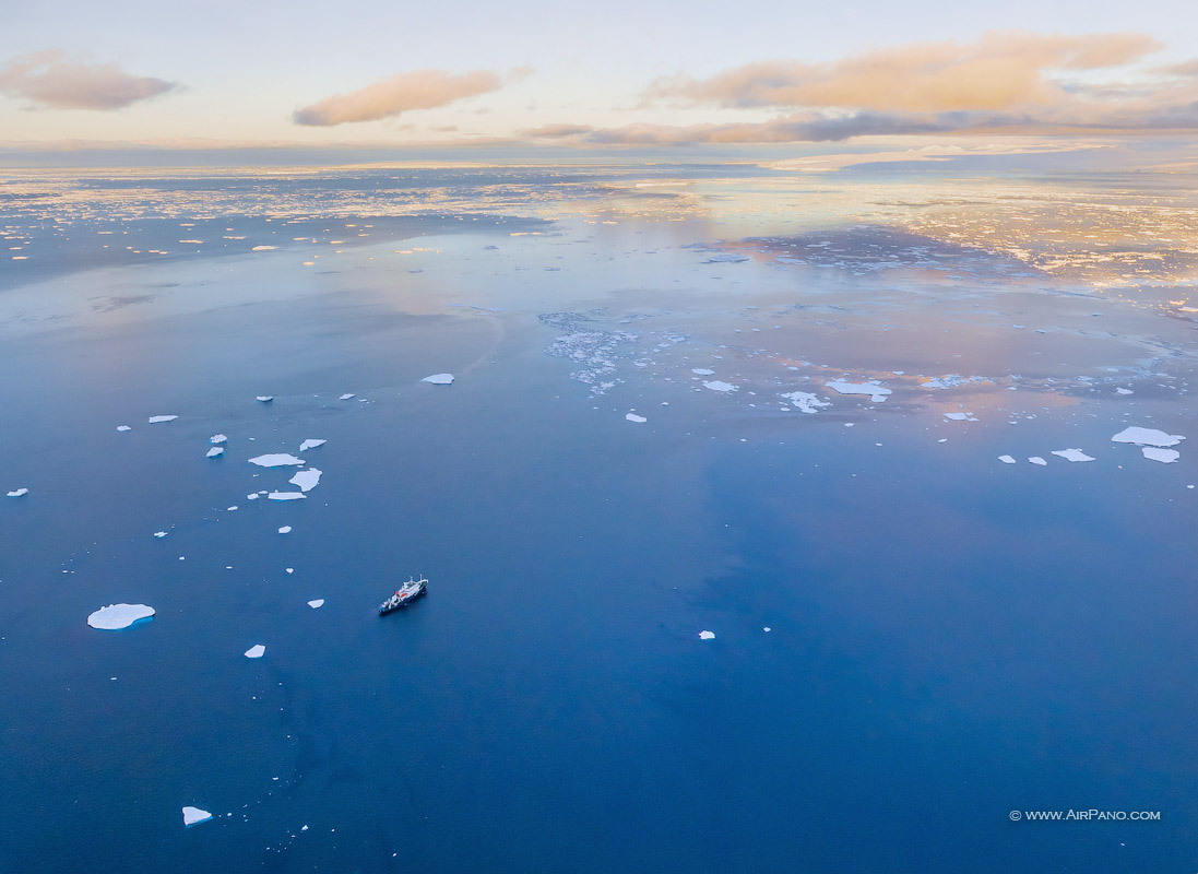 Polar Pioneer expedition ship Polar Pioneer expedition ship