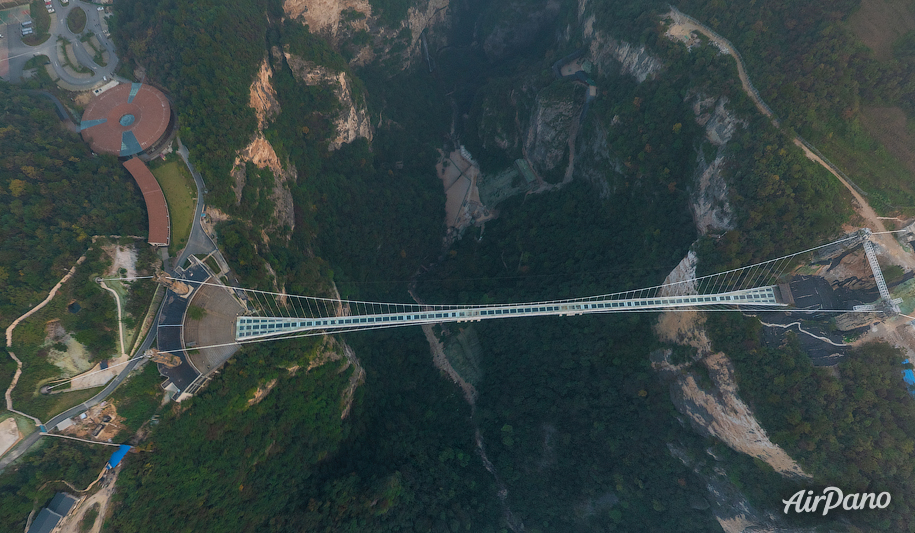 Zhangjiajie Glass Bridge, China Zhangjiajie Glass Bridge, China
