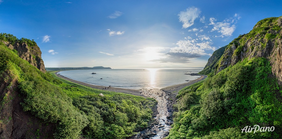 Kamenistaya Bay Kamenistaya Bay